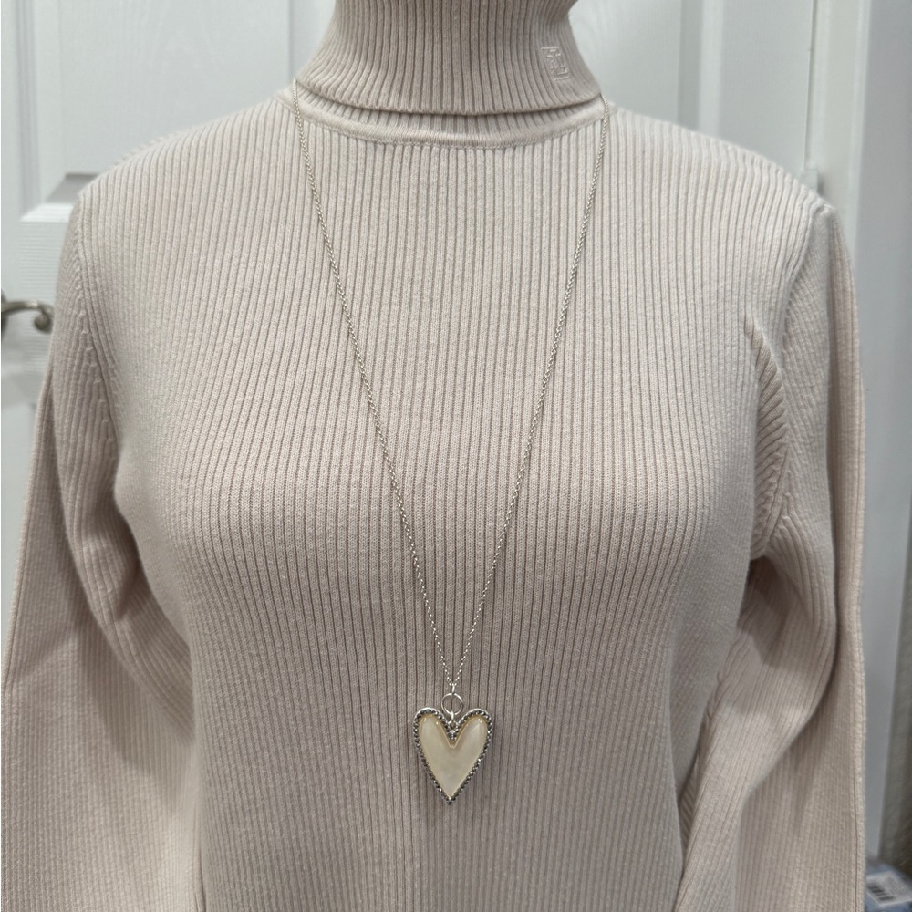 Elegant Silver Heart Pendant Necklace